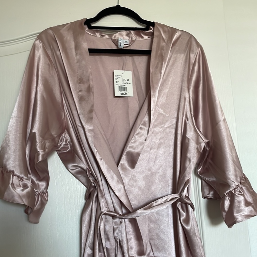 Bridesmaid Robe - Picture 2 of 7